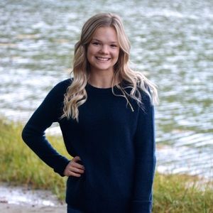 Meet your Posher, Natalia